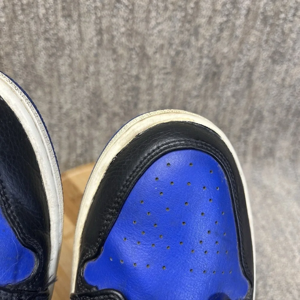 Jordan Air Jordan 1 Men Size 10.5 Mid Hyper Royal Black Blue Sneakers 554724-077